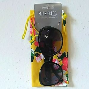 NEW Jackie style black tinted sunglasses
